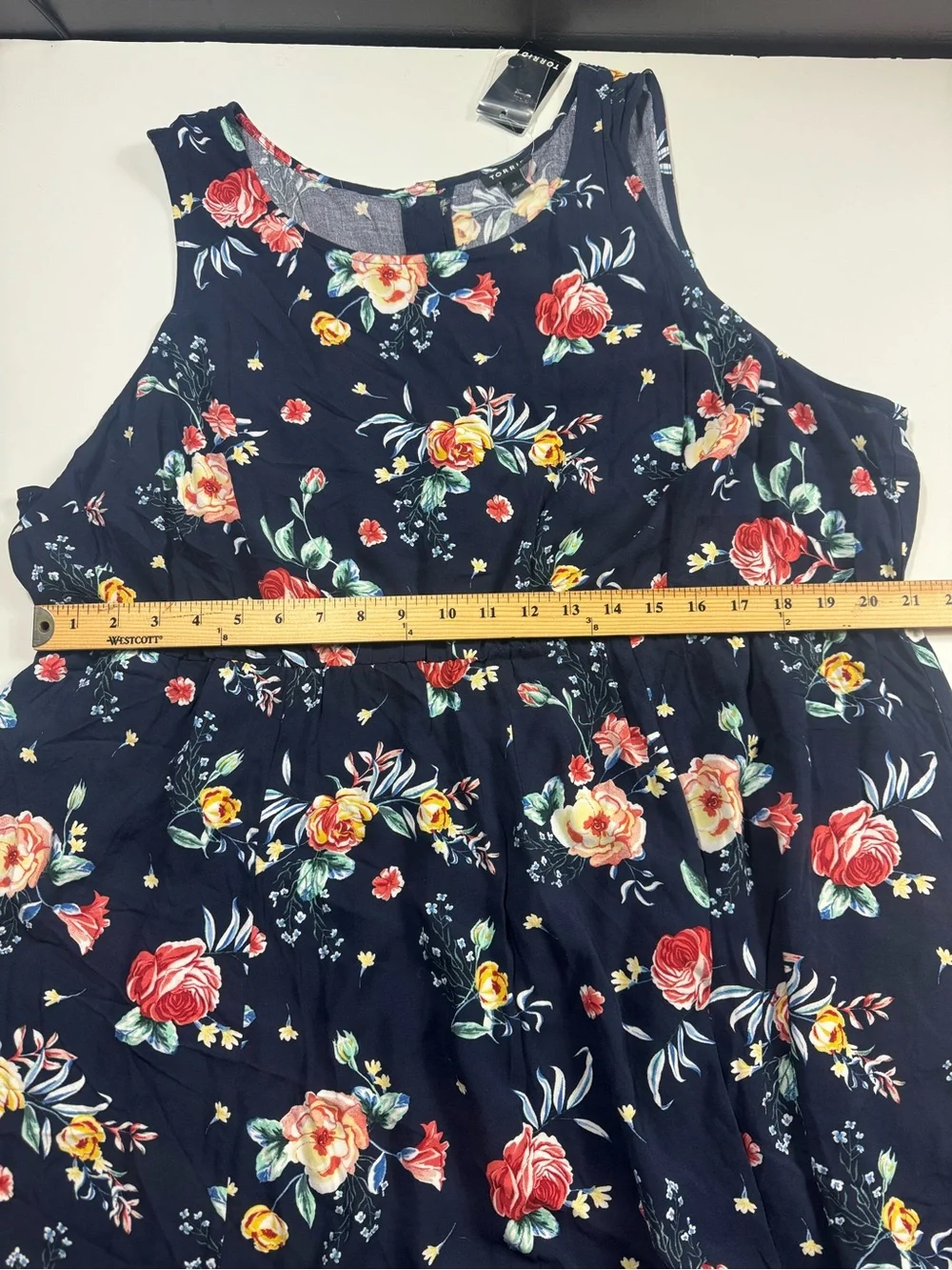 Torrid Floral Babydoll Tunic Tank Top Navy Blue Sleeveless Rayon Blouse 3X NWT